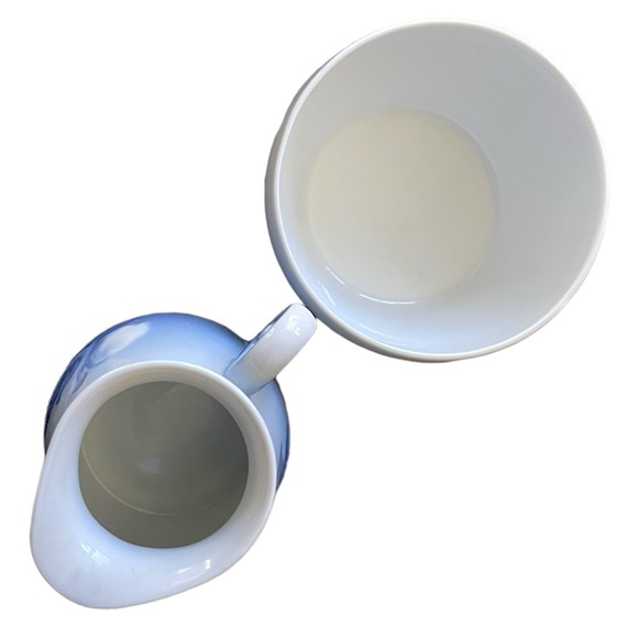 Vintage Bing & Grondahl Creamer and Sugar Set, Made in Denmark - Picture 2 of 16